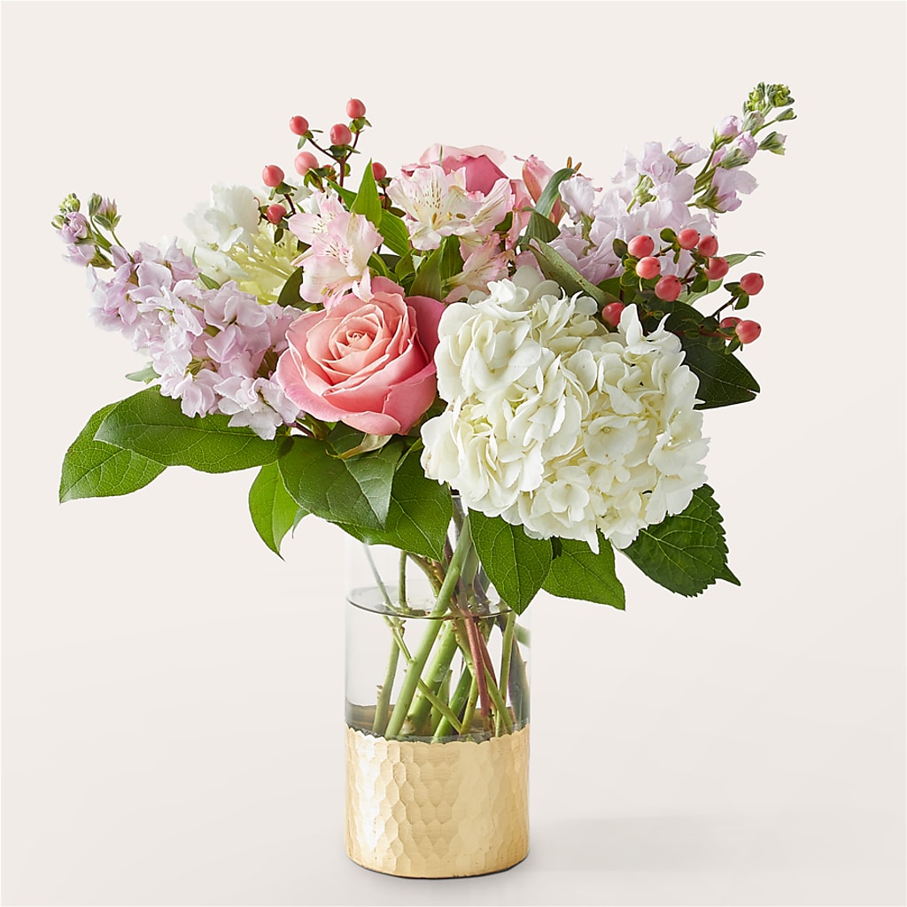 Little Luxuries Bouquet – Day Dream Bokay Llc, Jonesborough TN