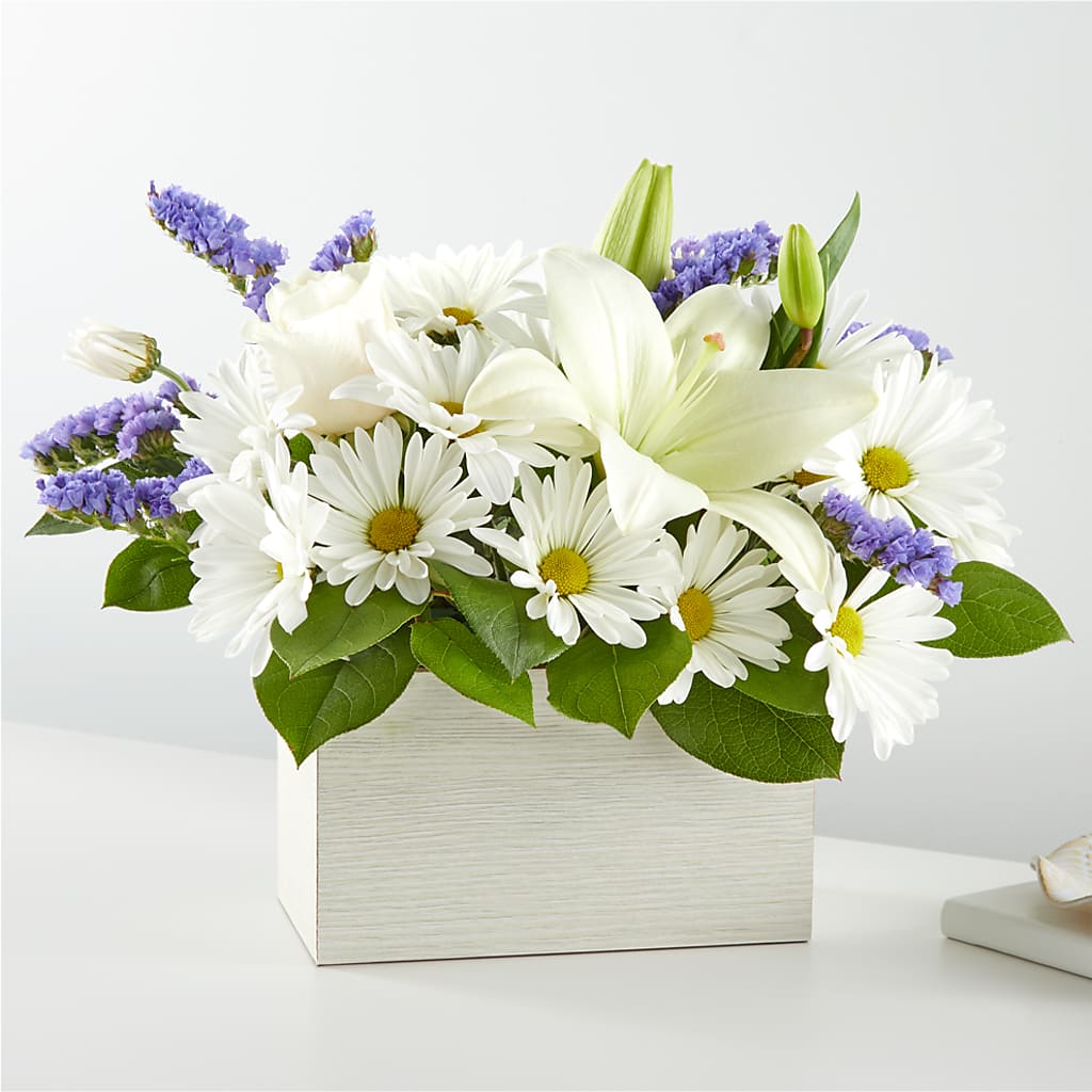 Beyond Blue Box Bouquet – Day Dream Bokay Llc, Jonesborough TN