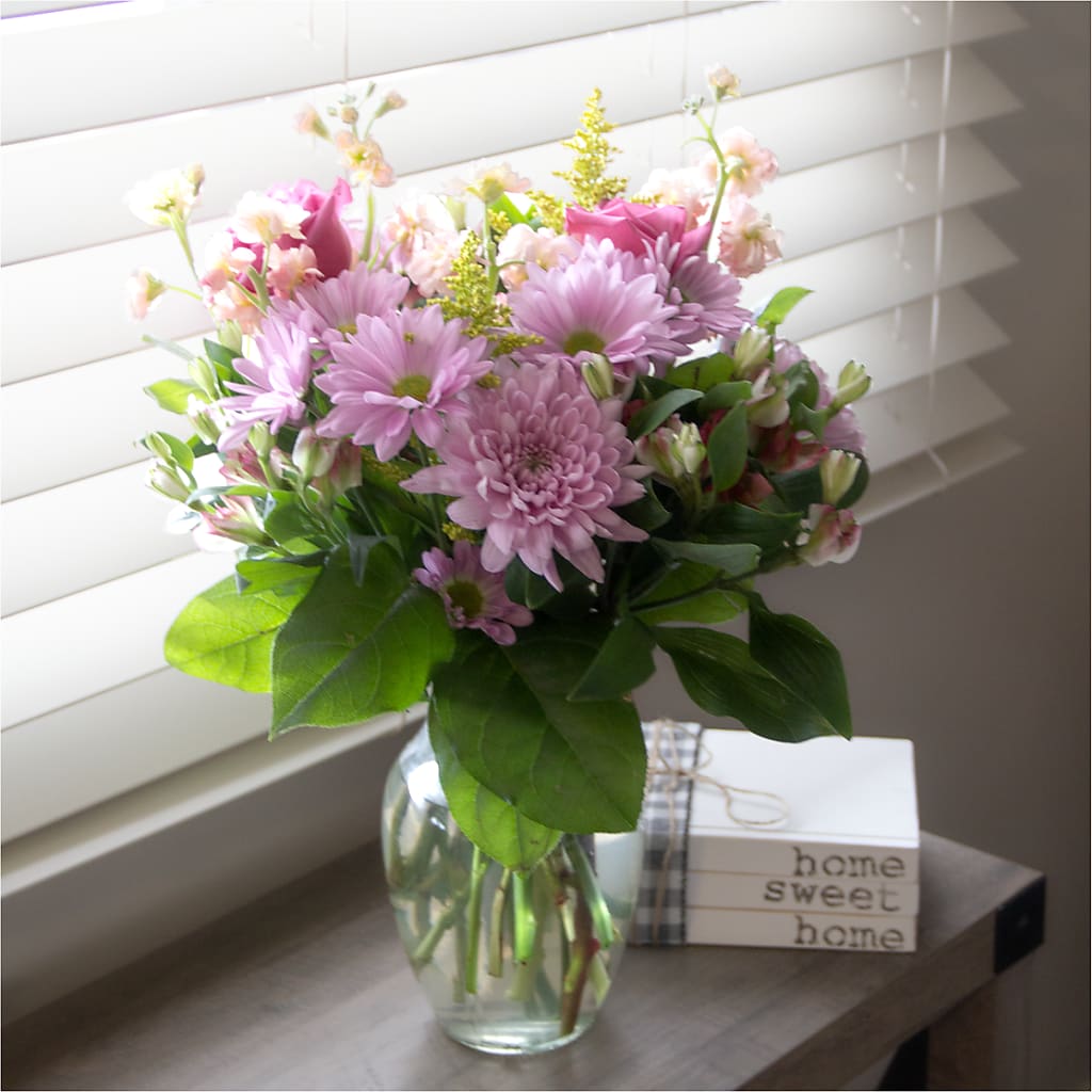 Pastel Tradition - A Florist Original – Day Dream Bokay Llc, Jonesborough TN