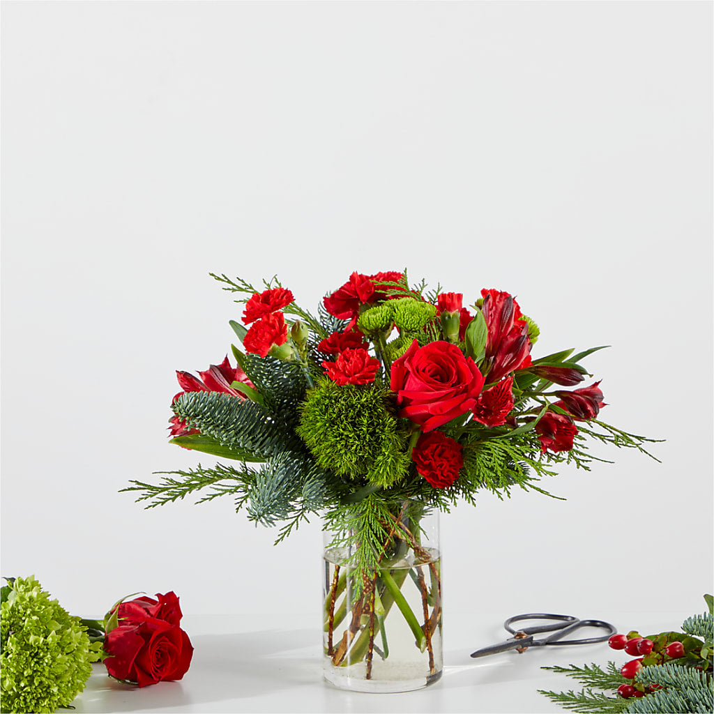 Merry Moment Bouquet – A Florist Original – Day Dream Bokay Llc, Jonesborough TN