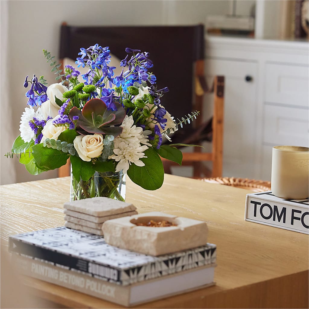 Cerulean Waves Bouquet – Day Dream Bokay Llc, Jonesborough TN