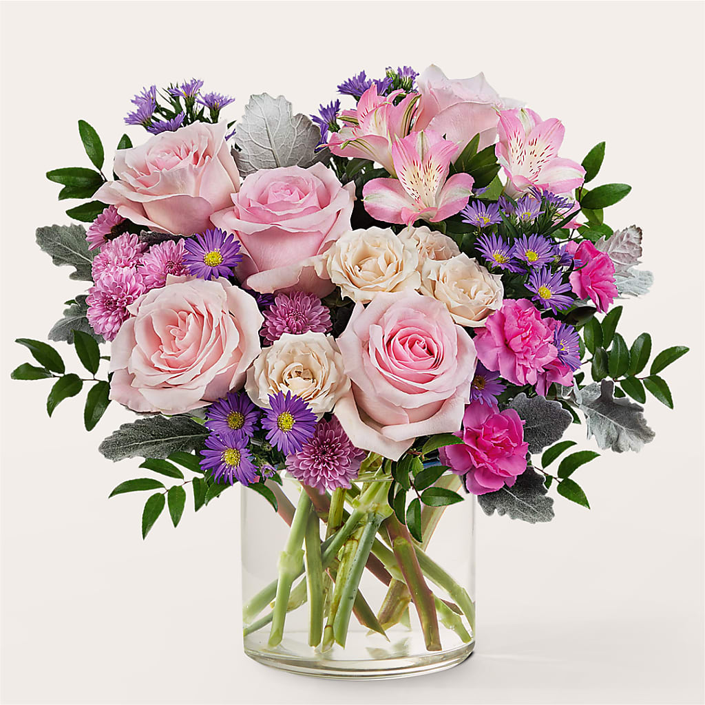 Light as a Feather Bouquet – Day Dream Bokay Llc, Jonesborough TN