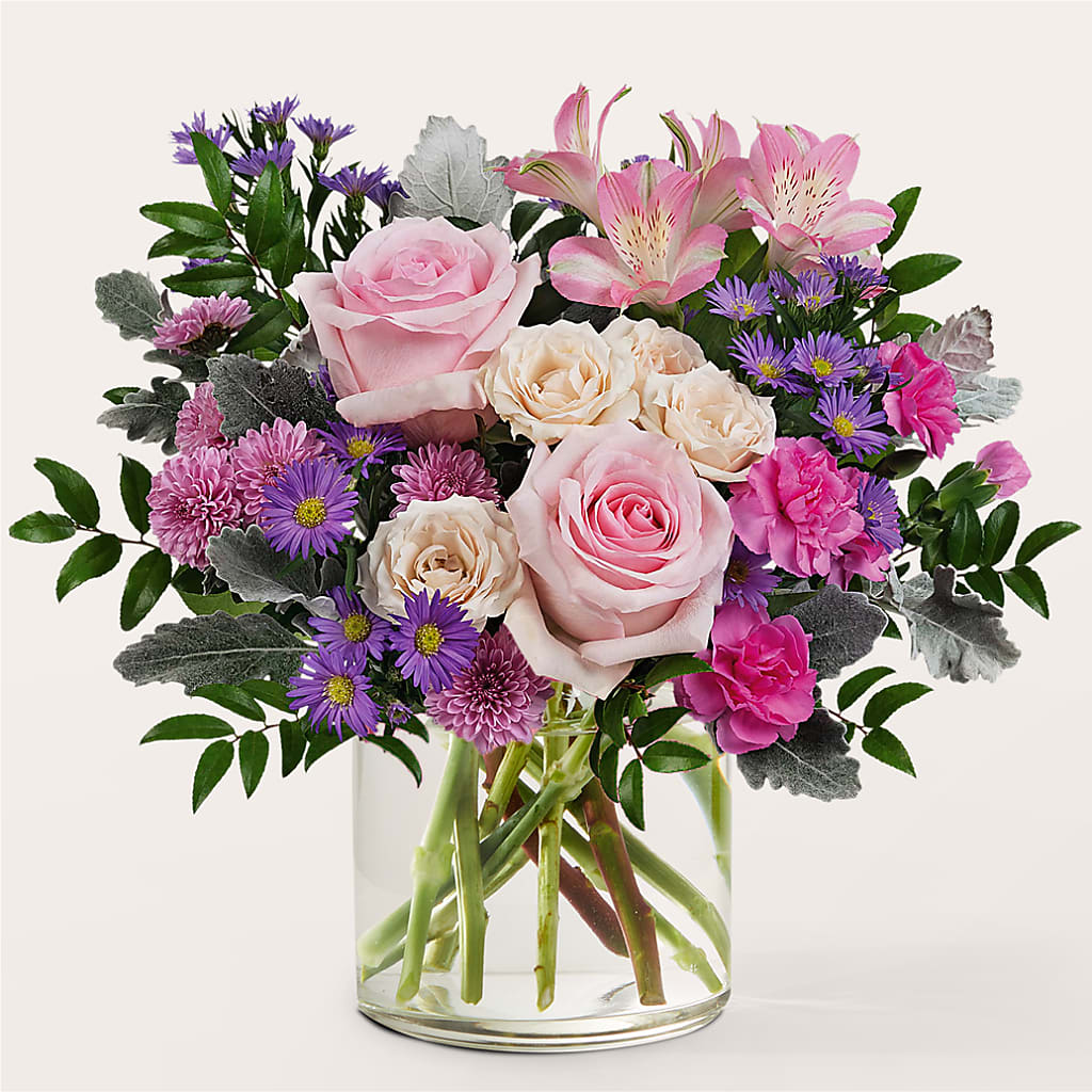Light as a Feather Bouquet – Day Dream Bokay Llc, Jonesborough TN