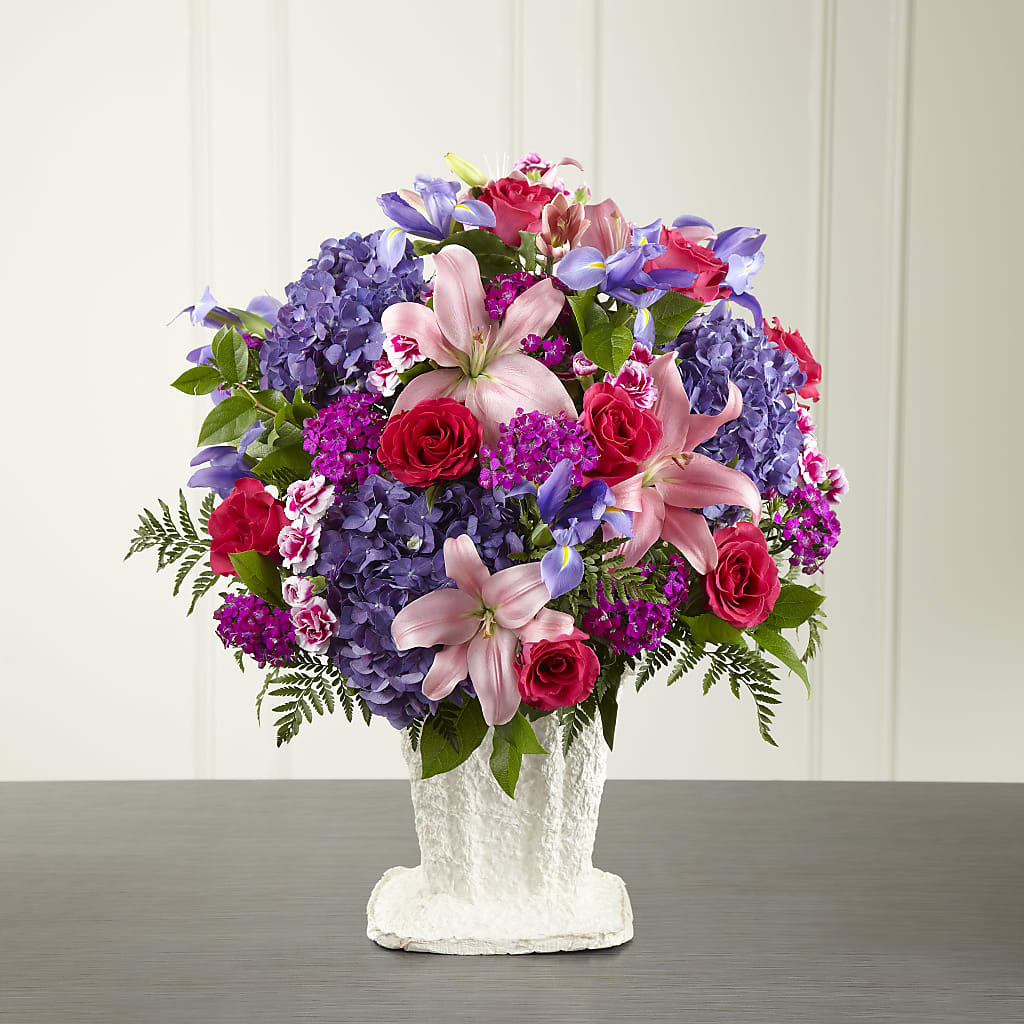 We Fondly Remember Arrangement – Day Dream Bokay Llc, Jonesborough TN