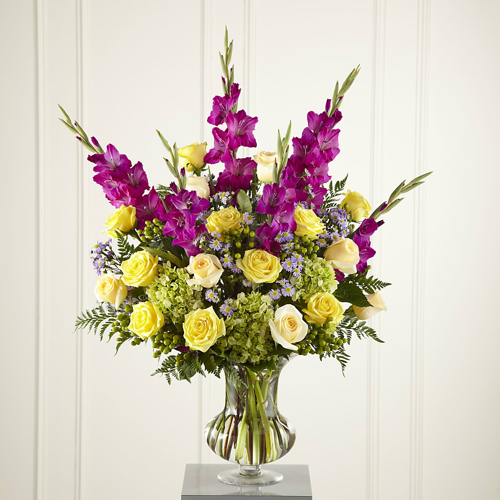 Loveliness Arrangement – Day Dream Bokay Llc, Jonesborough TN