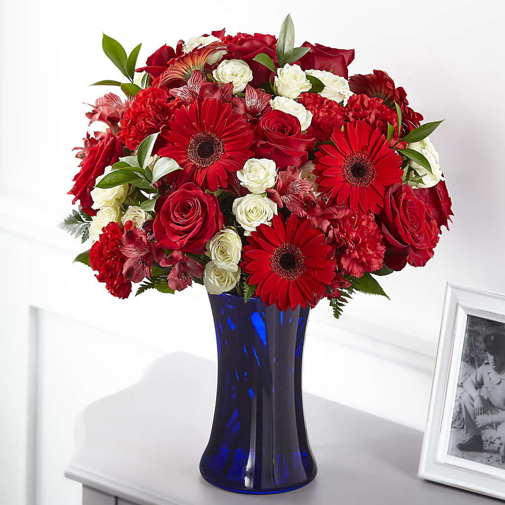 Hearts Embrace Bouquet – Day Dream Bokay Llc, Jonesborough TN
