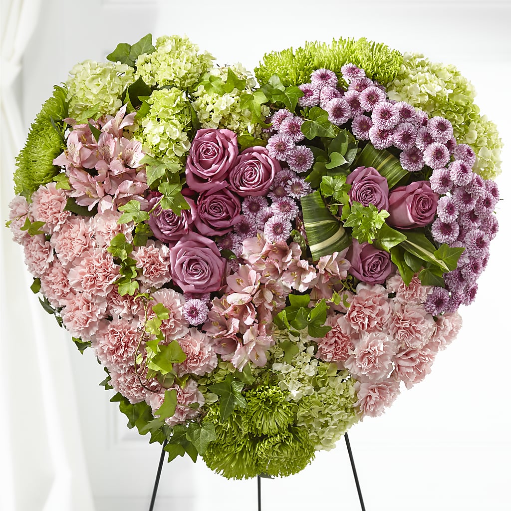 Heartwarming Standing Heart – Day Dream Bokay Llc, Jonesborough TN