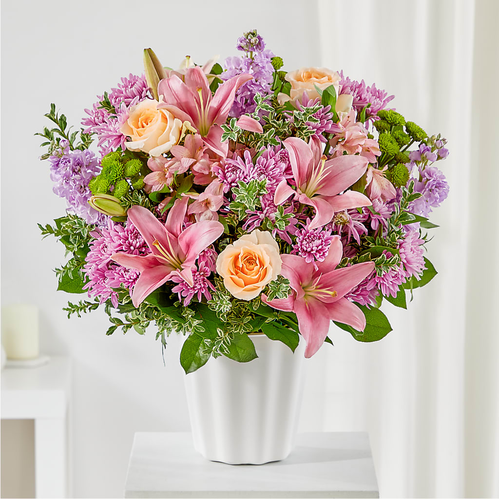 Supportive Embrace Tabletop Basket – Day Dream Bokay Llc, Jonesborough TN