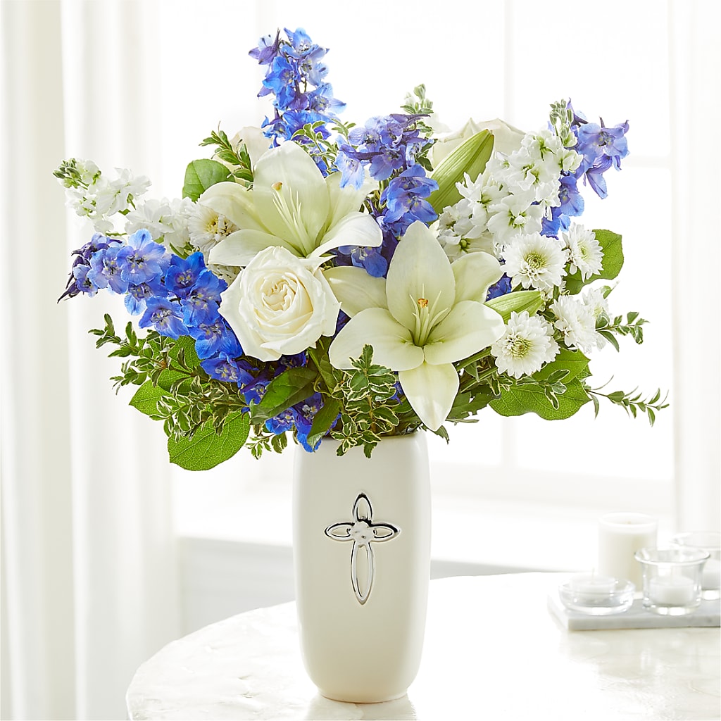 Heavenly Blossoms Bouquet – Day Dream Bokay Llc, Jonesborough TN