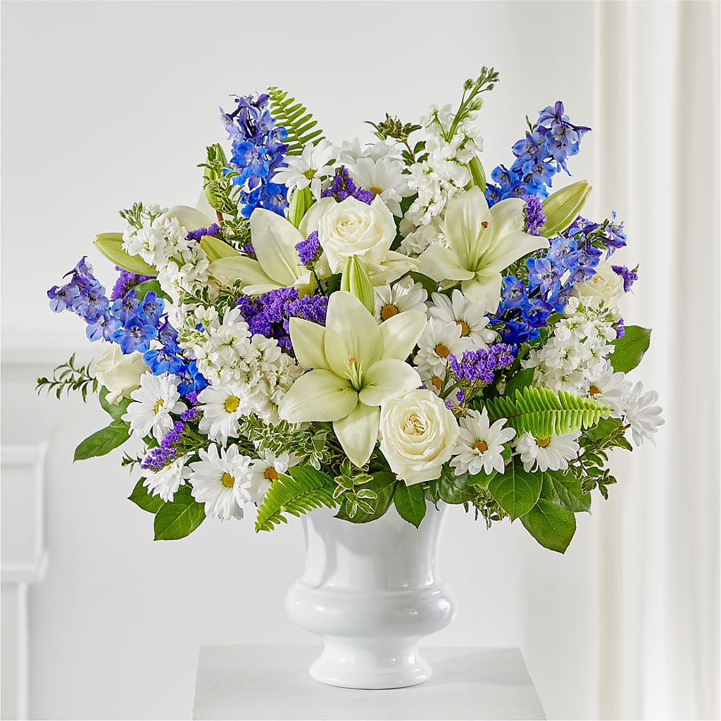 Expressions of Hope Urn Arrangement – Day Dream Bokay Llc, Jonesborough TN