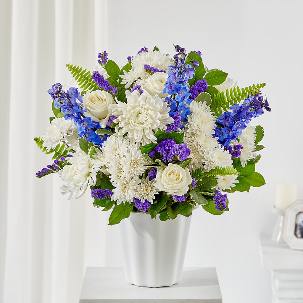 Hold Dear Tabletop Basket – Day Dream Bokay Llc, Jonesborough TN