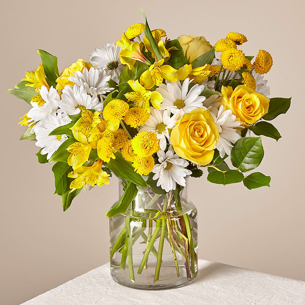 Sunny Sentiments Bouquet – Day Dream Bokay Llc, Jonesborough TN