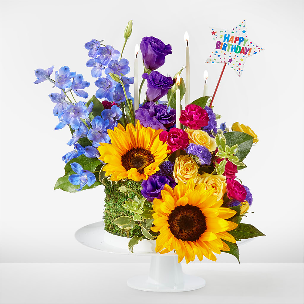 Star of the Day Floral Cake – Day Dream Bokay Llc, Jonesborough TN