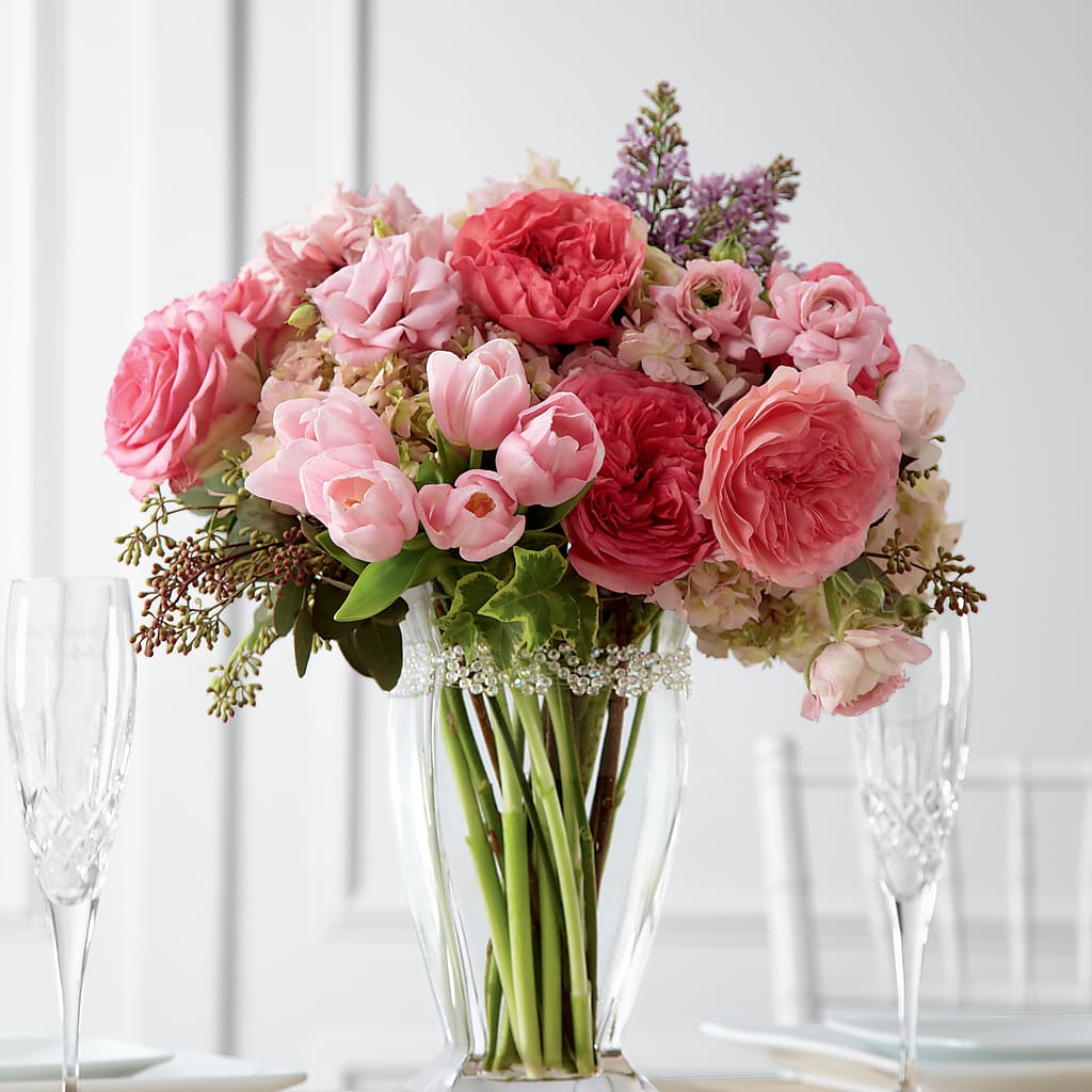 Abundant Array Arrangement – Day Dream Bokay Llc, Jonesborough TN