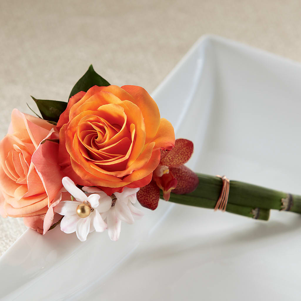 Sunset Dream Boutonniere – Day Dream Bokay Llc, Jonesborough TN
