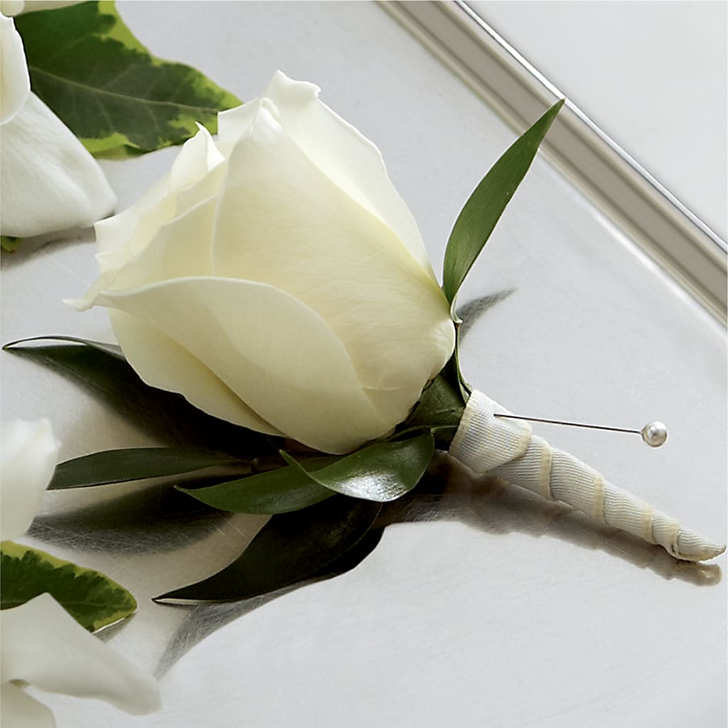 White Rose Boutonniere – Day Dream Bokay Llc, Jonesborough TN