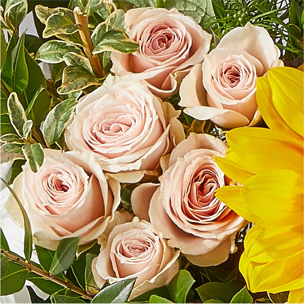The Good Life Bouquet –  Day Dream Bokay Llc, Jonesborough TN