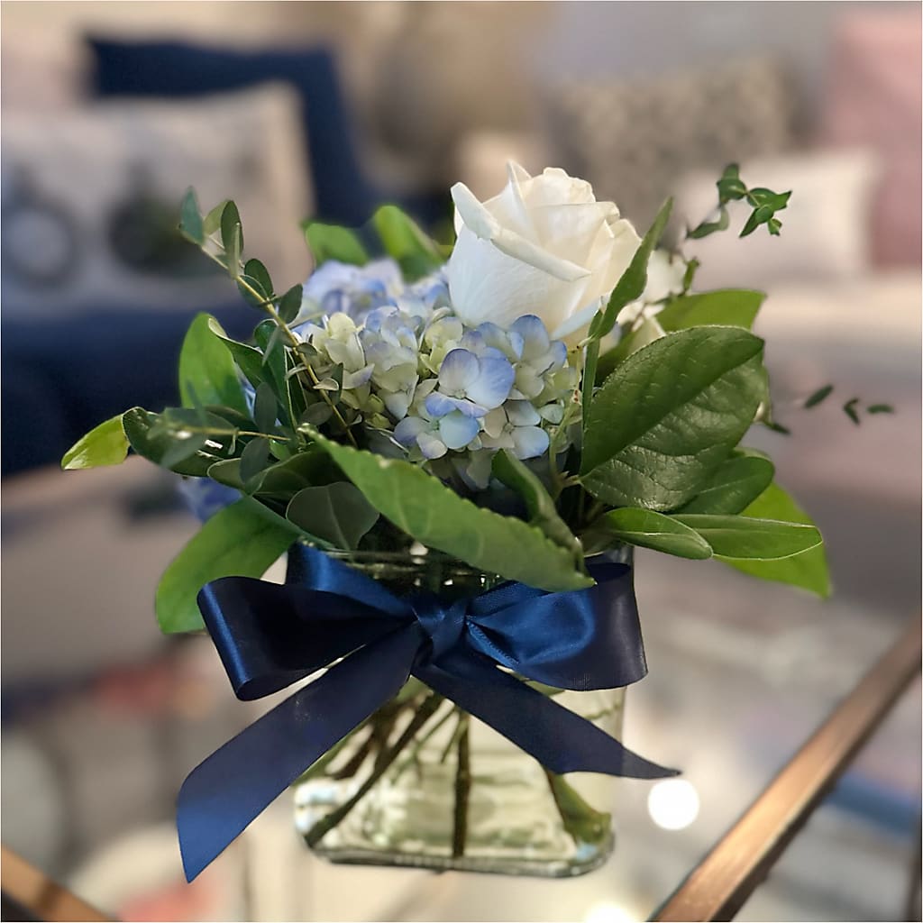 Sky Blue Delight Bouquet –  Day Dream Bokay Llc, Jonesborough TN