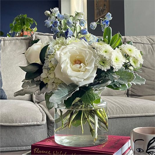 Clear Skies Bouquet –  Day Dream Bokay Llc, Jonesborough TN