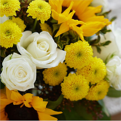 Luminous Morning Bouquet –  Day Dream Bokay Llc, Jonesborough TN