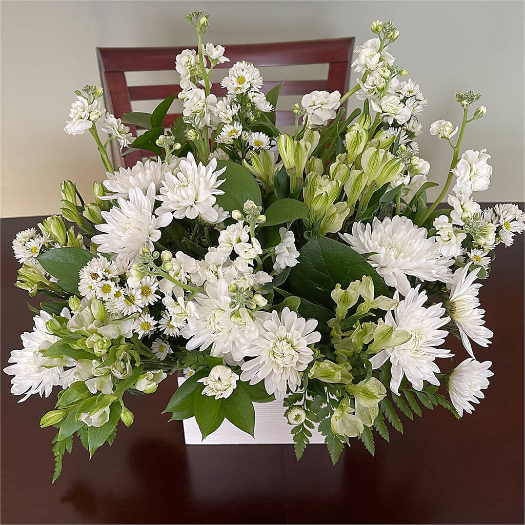 Eternal Affection Arrangement –  Day Dream Bokay Llc, Jonesborough TN