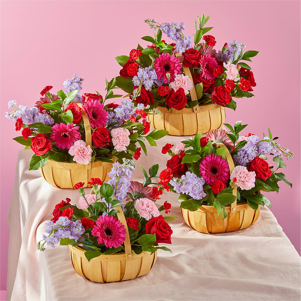 Pink Picnic Basket –  Day Dream Bokay Llc, Jonesborough TN