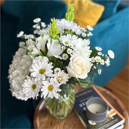 Classic Ivory – A Florist Original –  Day Dream Bokay Llc, Jonesborough TN