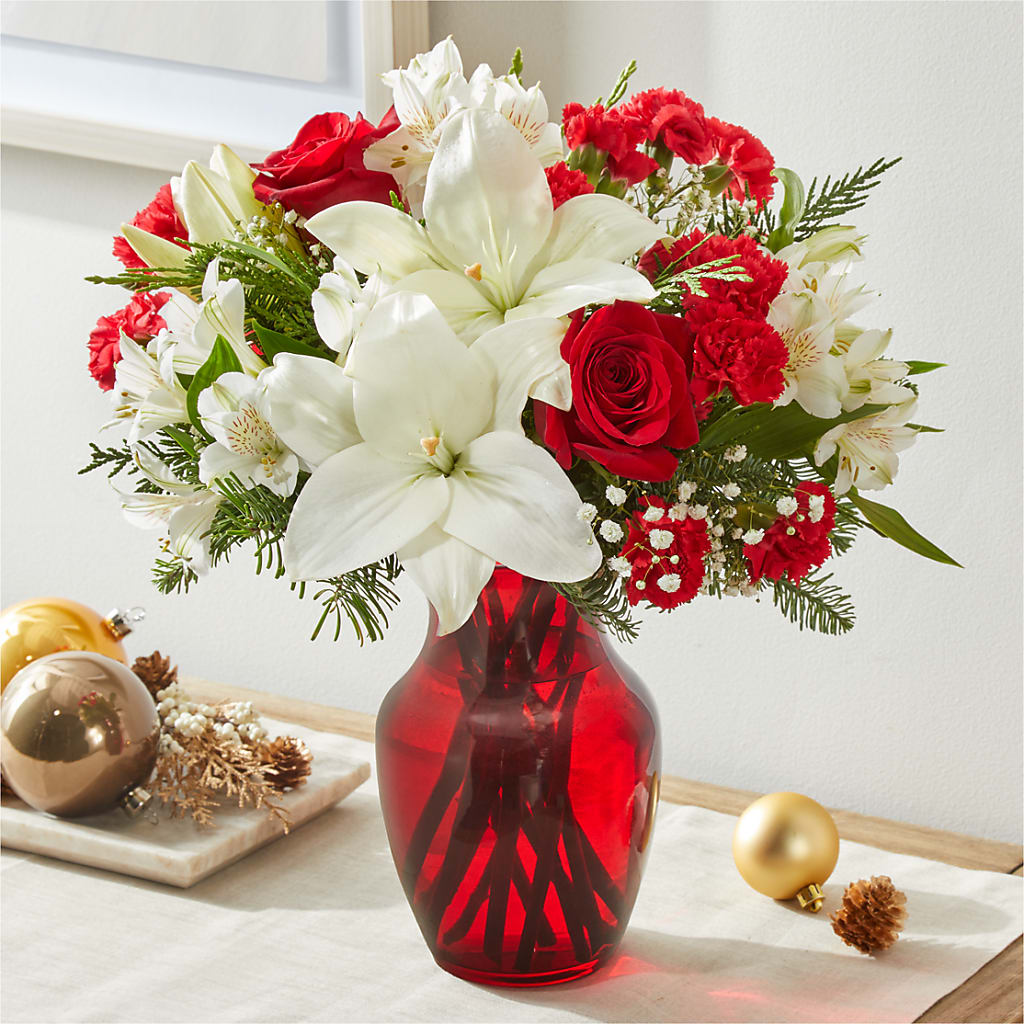 Holiday Season Bouquet –  Day Dream Bokay Llc, Jonesborough TN
