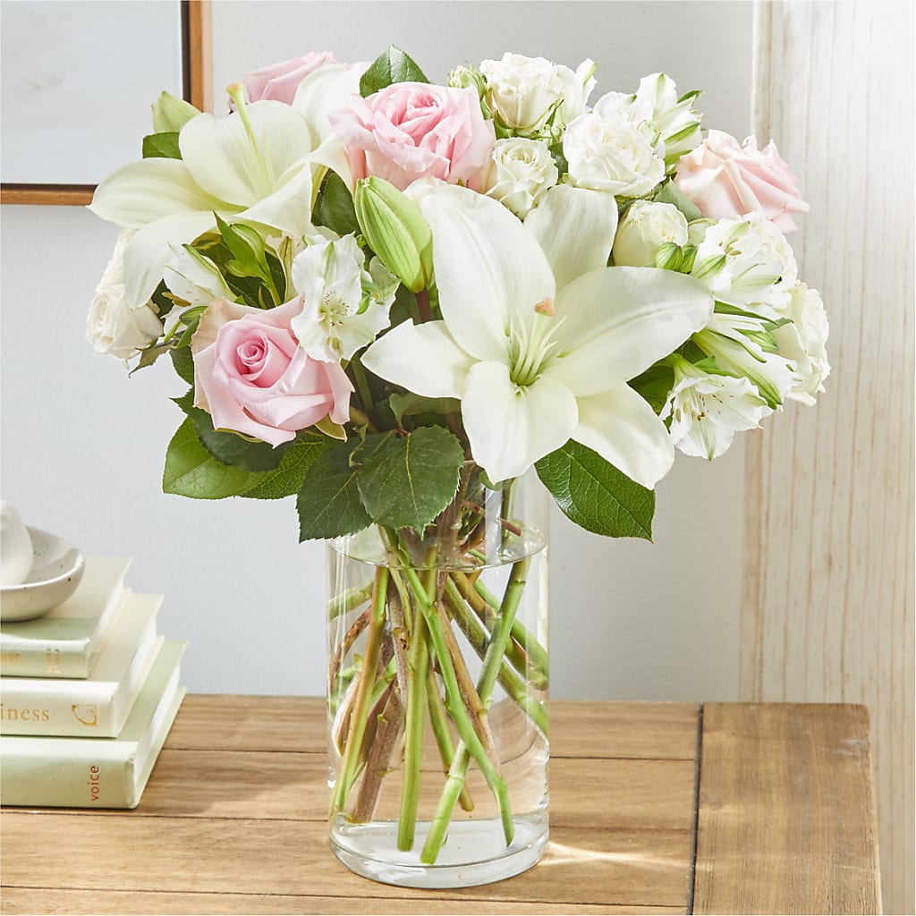 Kindhearted Bouquet –  Day Dream Bokay Llc, Jonesborough TN