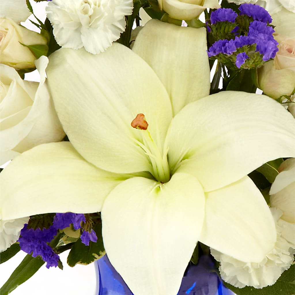 Sapphire Rush Bouquet –  Day Dream Bokay Llc, Jonesborough TN