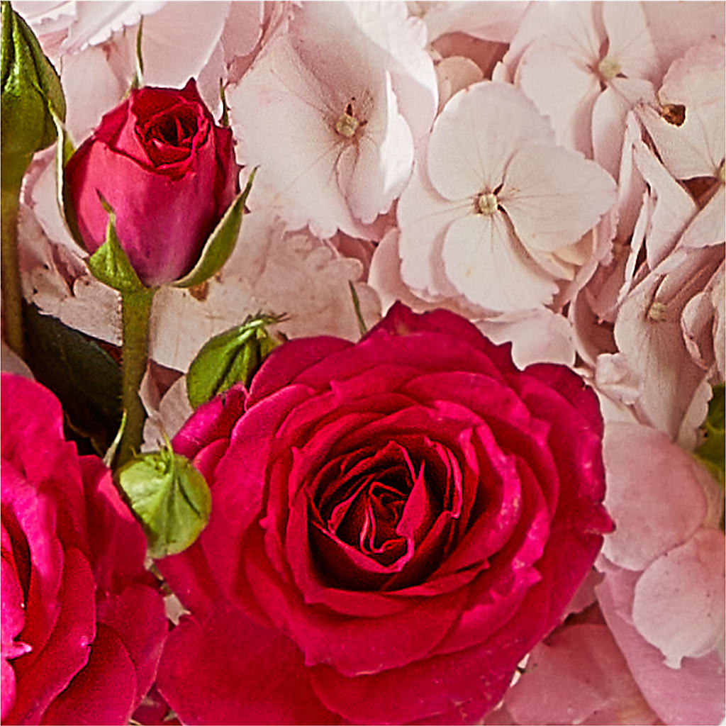 Glitz & Glam Bouquet –  Day Dream Bokay Llc, Jonesborough TN