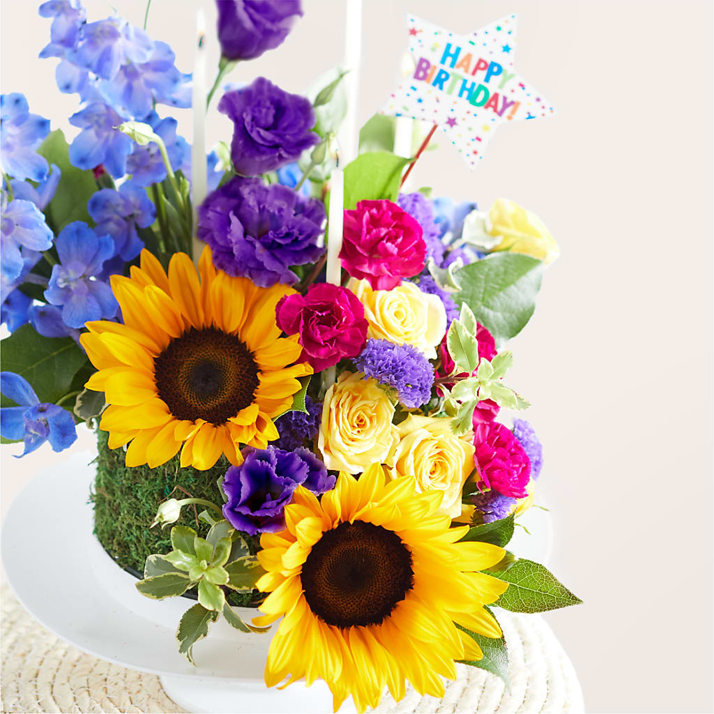 Star of the Day Floral Cake –  Day Dream Bokay Llc, Jonesborough TN