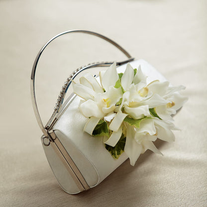 White Purse Decor –  Day Dream Bokay Llc, Jonesborough TN